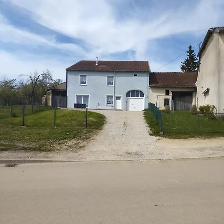 Blue House بيت للعطل Brainville