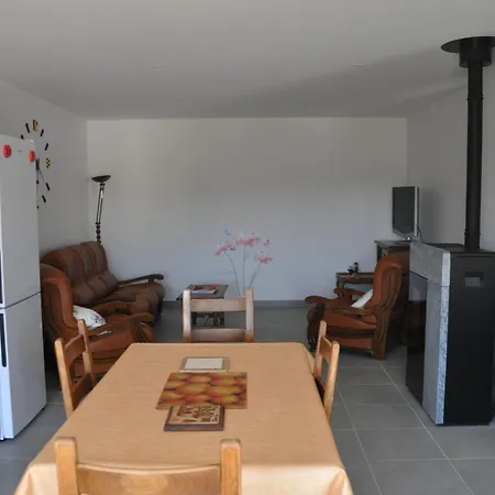 Blue House Ferienhaus *